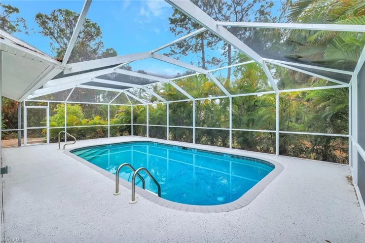 2911  16th W ST, Lehigh Acres, FL 33971