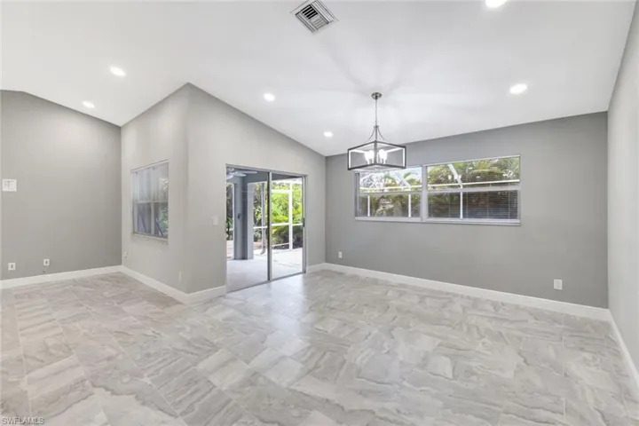 2911  16th W ST, Lehigh Acres, FL 33971