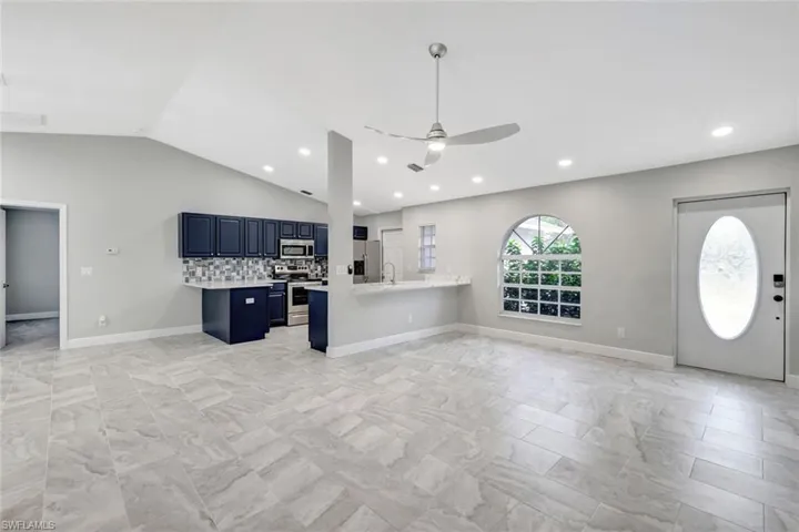 2911  16th W ST, Lehigh Acres, FL 33971