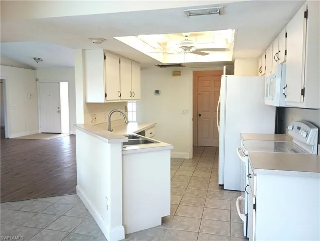 17446  Meadow Lake  CIR, Fort Myers, FL 33967