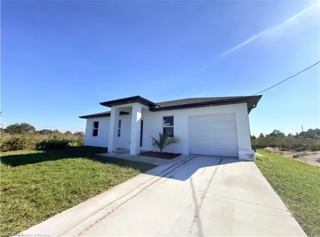 2803 68th St W, Lehigh Acres, Florida 33971