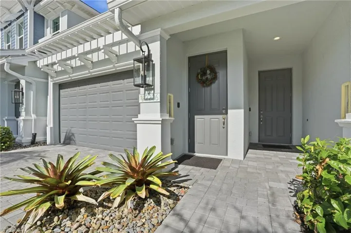 2647 Seychelles Cir 2206, Naples, Florida 34112