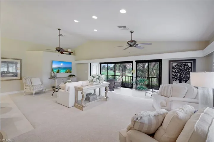 SPACIOUS AND BRIGHT