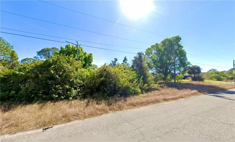 331 Broward Ave, Lehigh Acres, Florida 33974