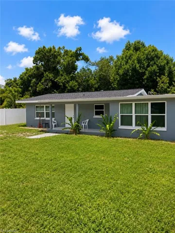 257 Evergreen Rd, North Fort Myers, Florida 33903
