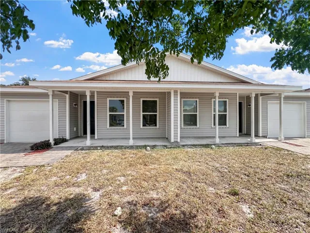 18321 Gibraltar Ln, Lehigh Acres, Florida 33936