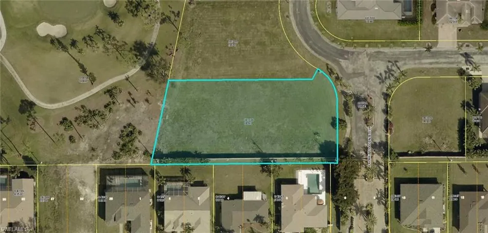 812 Palmetto Pointe Cir, Cape Coral, Florida 33991