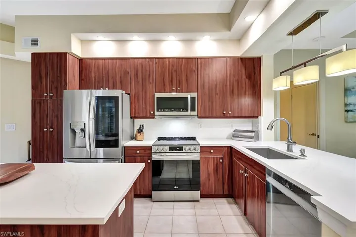 24675  Canary Island  CT, Bonita Springs, FL 34134