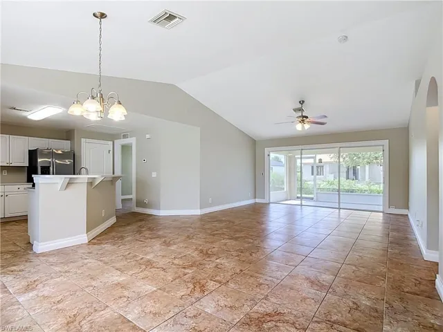 3027 38th St Sw, Lehigh Acres, Florida 33976