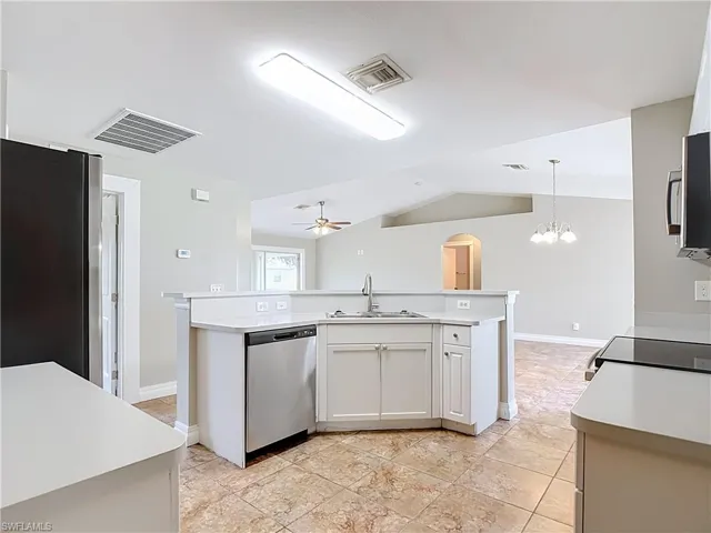 3027 38th St Sw, Lehigh Acres, Florida 33976