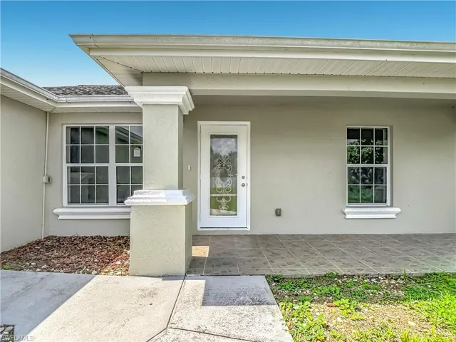 3027 38th St Sw, Lehigh Acres, Florida 33976