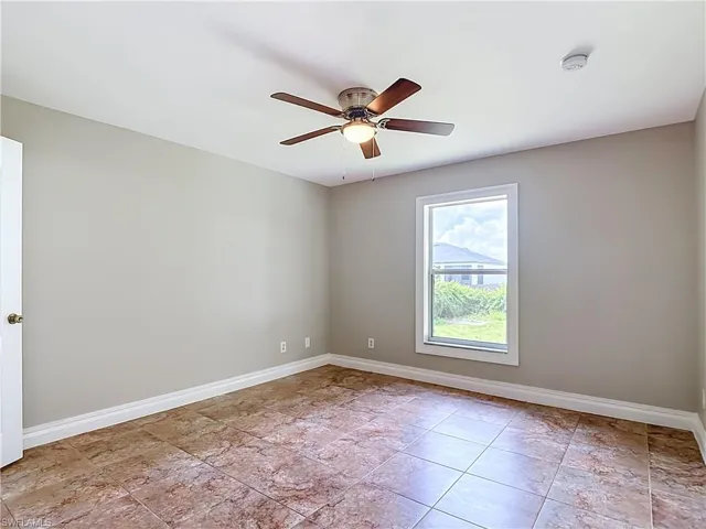3027 38th St Sw, Lehigh Acres, Florida 33976