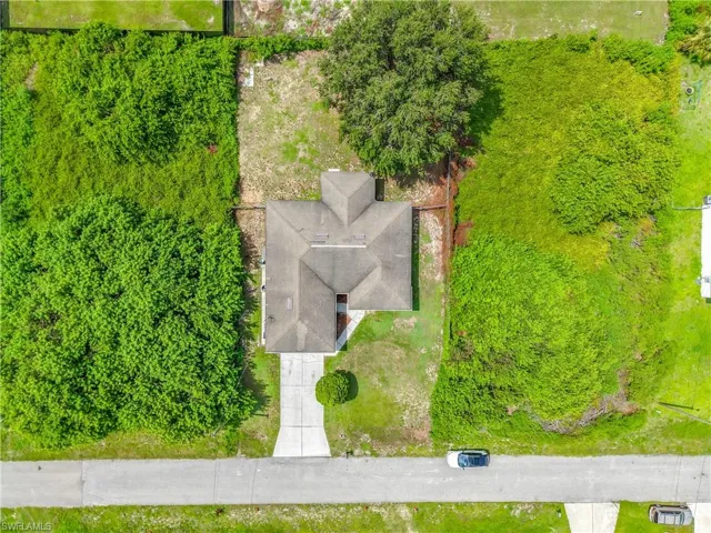 3027 38th St Sw, Lehigh Acres, Florida 33976
