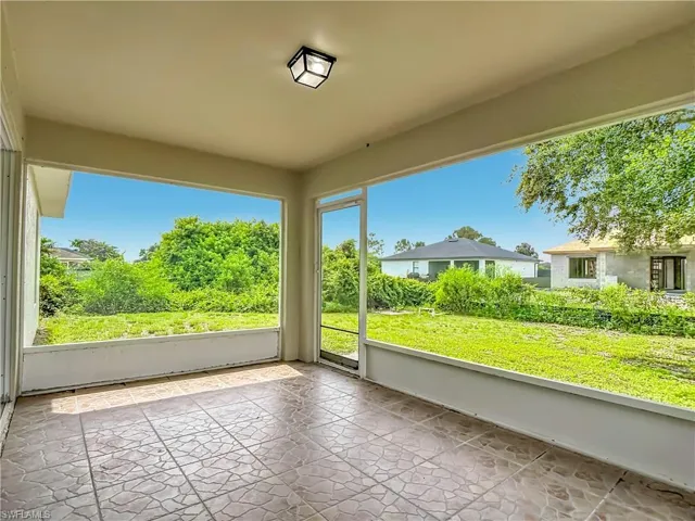 3027 38th St Sw, Lehigh Acres, Florida 33976