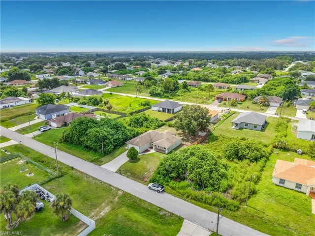 3027 38th St Sw, Lehigh Acres, Florida 33976