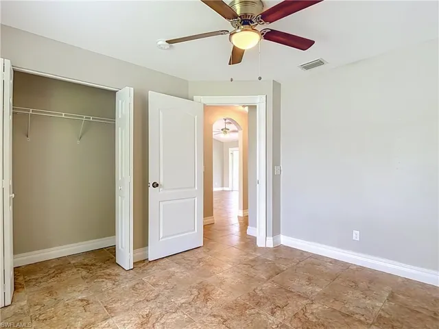 3027 38th St Sw, Lehigh Acres, Florida 33976