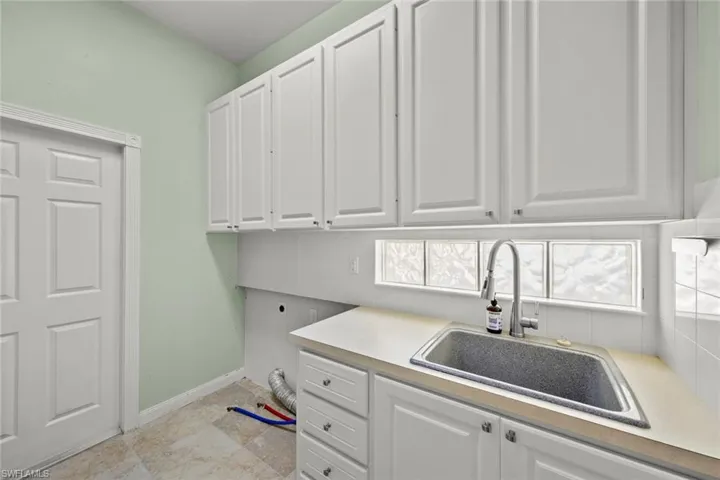 15319  Bonefish  TRL, Bonita Springs, FL 34135