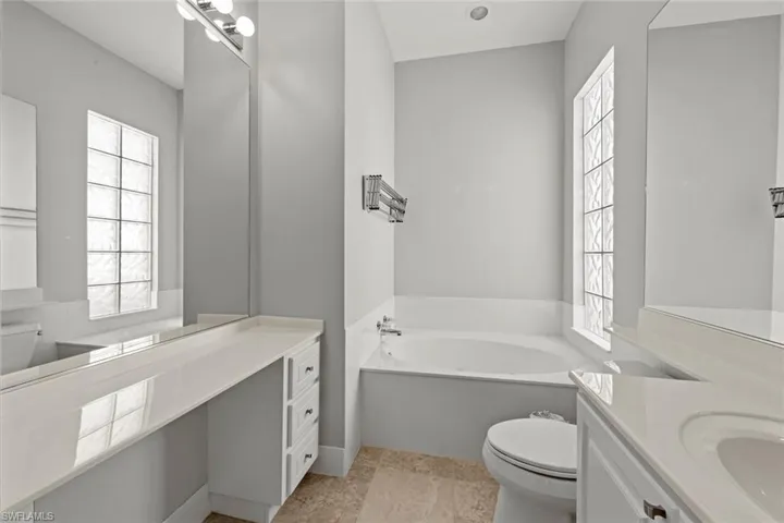 15319  Bonefish  TRL, Bonita Springs, FL 34135