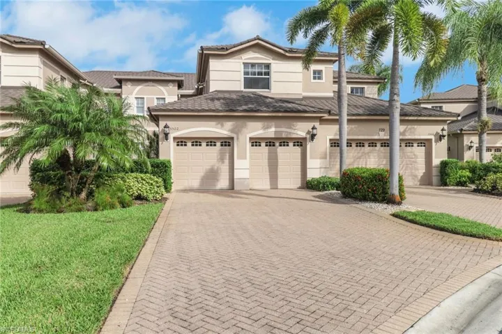 729  Regency Reserve  CIR, Naples, FL 34119