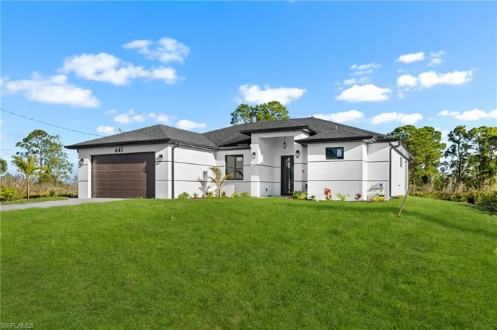 641 Camilla St E, Lehigh Acres, Florida 33974