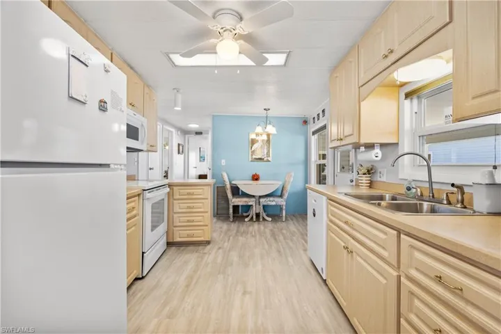 49 Nicklaus Blvd, North Fort Myers, Florida 33903