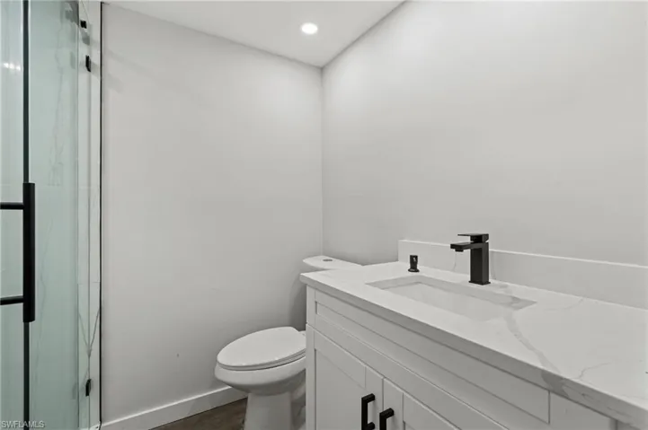 1521 Chesapeake Ave B2, Naples, Florida 34102