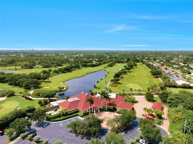 Option to join LaPlaya Golf course or beach club