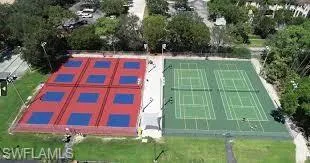 6 courts 3.5 and below and two tennis court with lights