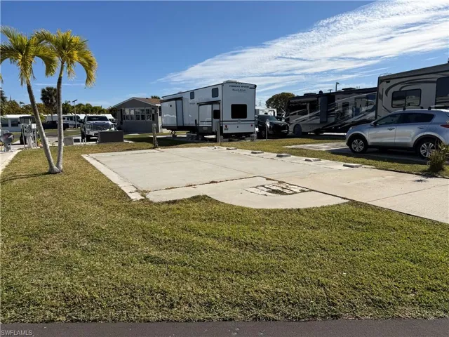 19681 Summerlin 263 Rd, Fort Myers, Florida 33908