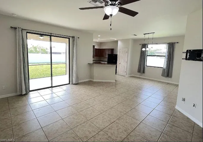 511 Ne 19th Pl, Cape Coral, Florida 33909