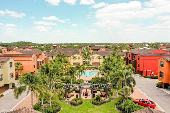 Quad amenities and parking