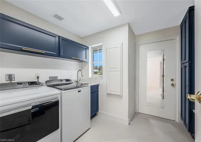 735 Parkview Ln, Naples, Florida 34103