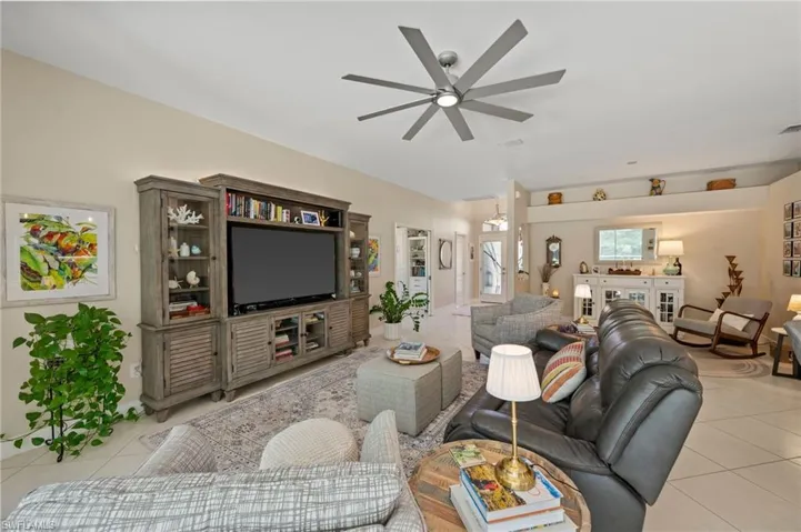 12929 Dresden Ct, Fort Myers, Florida 33912