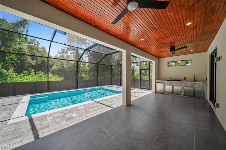 2012 Robert Ave, Alva, Florida 33920