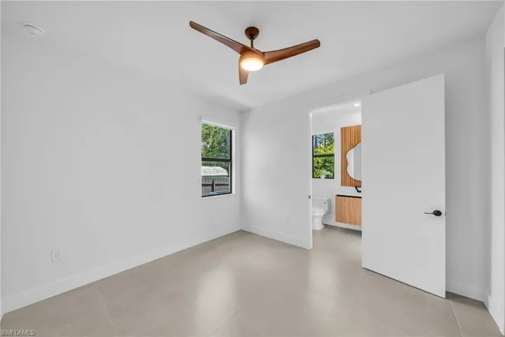 2012 Robert Ave, Alva, Florida 33920