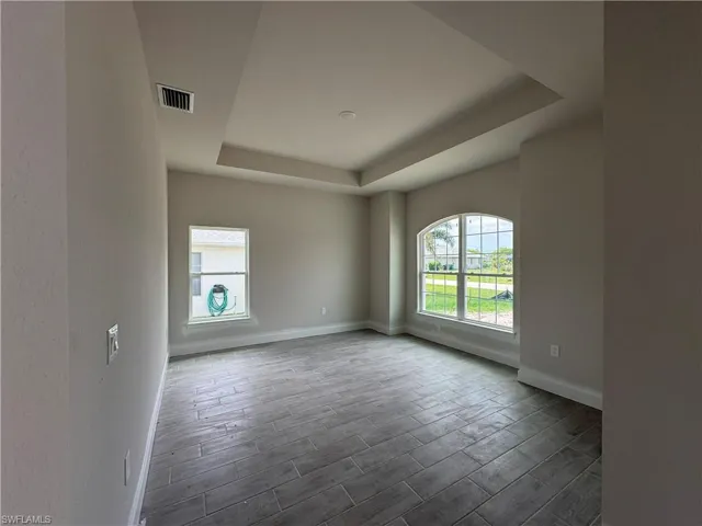 302 SE 15th  TER, Cape Coral, FL 33990