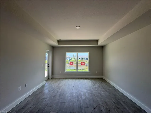 302 SE 15th  TER, Cape Coral, FL 33990
