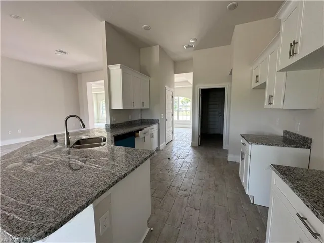 302 SE 15th  TER, Cape Coral, FL 33990