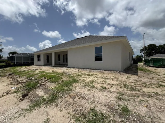 302 SE 15th  TER, Cape Coral, FL 33990