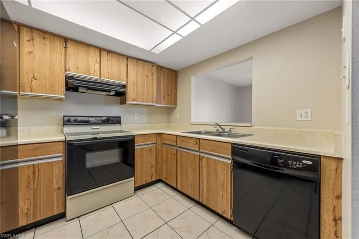 4928 Vincennes St C8, Cape Coral, Florida 33904