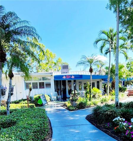 Hogfish Harry's restaurant on the grounds