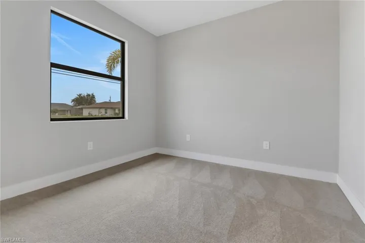 1117 NE 15th  TER, Cape Coral, FL 33909