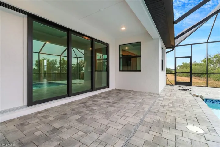1117 NE 15th  TER, Cape Coral, FL 33909