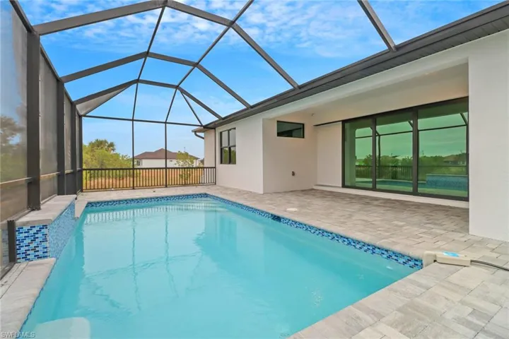 1117 NE 15th  TER, Cape Coral, FL 33909