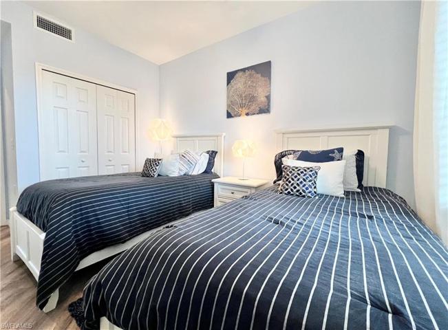 9820  Giaveno  CIR, NAPLES, FL 34113