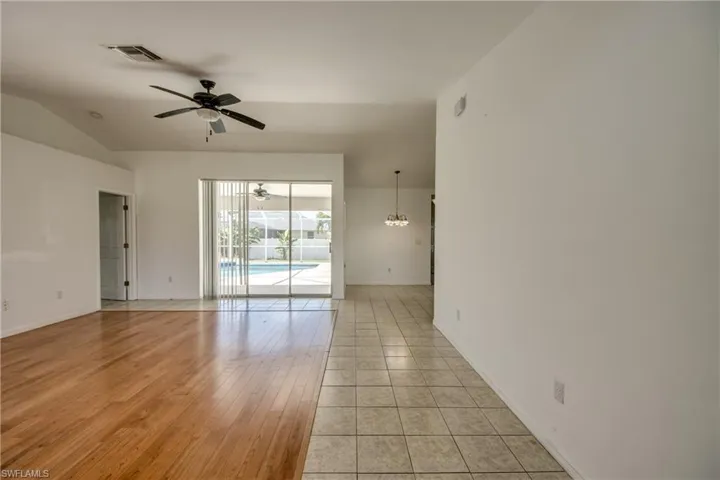 2114 Sw 39 St, Cape Coral, Florida 33914