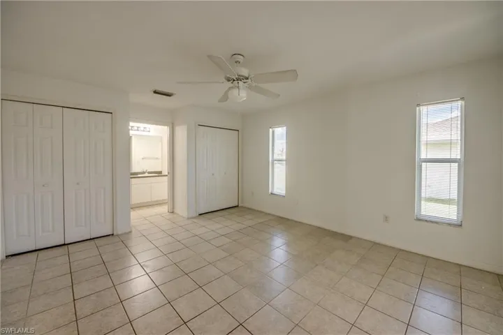 2114 Sw 39 St, Cape Coral, Florida 33914