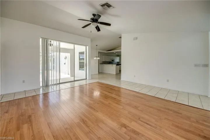 2114 Sw 39 St, Cape Coral, Florida 33914
