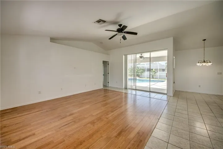 2114 Sw 39 St, Cape Coral, Florida 33914