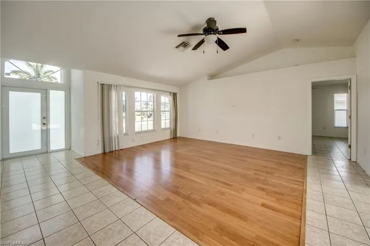 2114 Sw 39 St, Cape Coral, Florida 33914